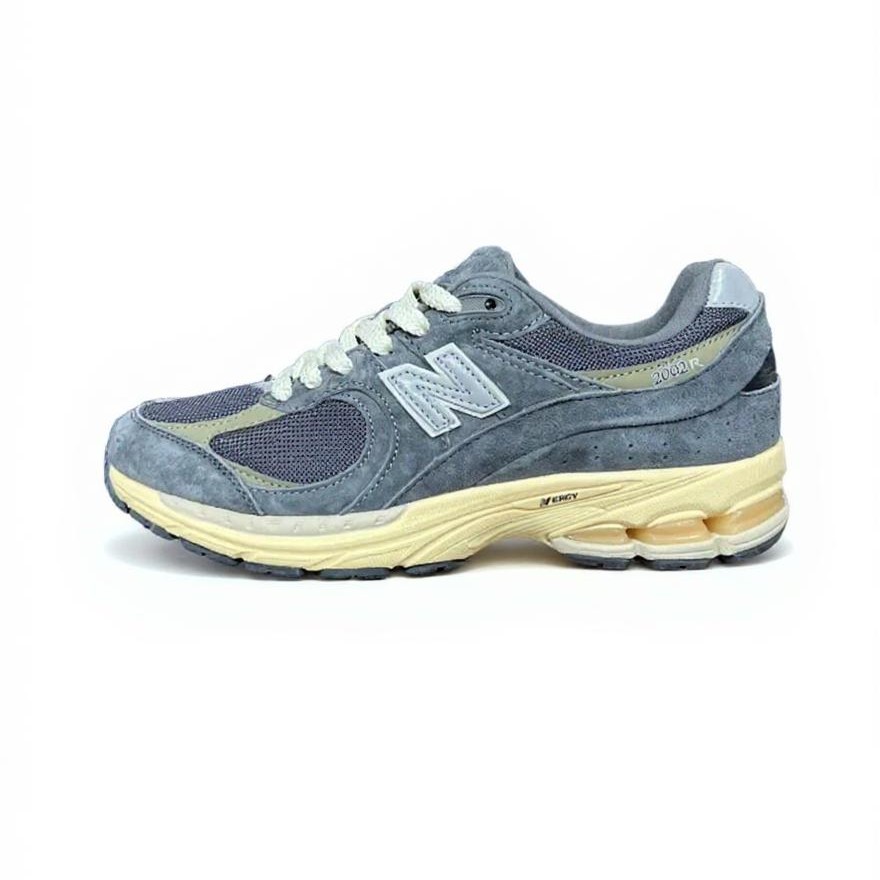 نيو بالانس 2002R - اتزان صامت 3